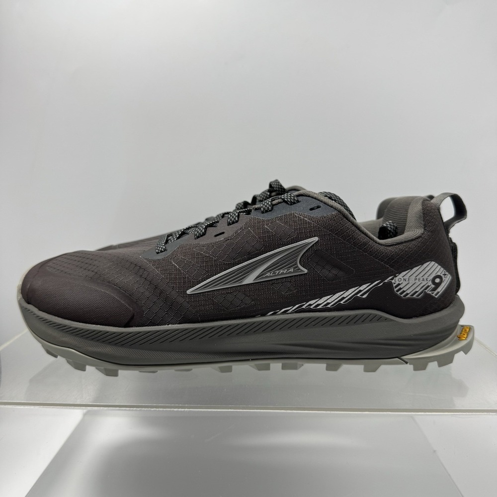 Brand New Altra Lone Peak 9 AL0A85RG88C Grey Trail Shoes Men's Size 10.5 SAMPLE